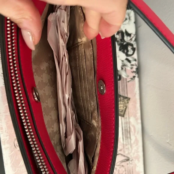 Karl Lagerfeld Vibrant hand Bag NWT - Picture 5 of 9